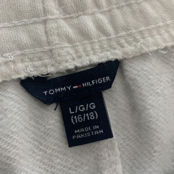 Shorts Tommy Hilfiger - Picture 3 of 4